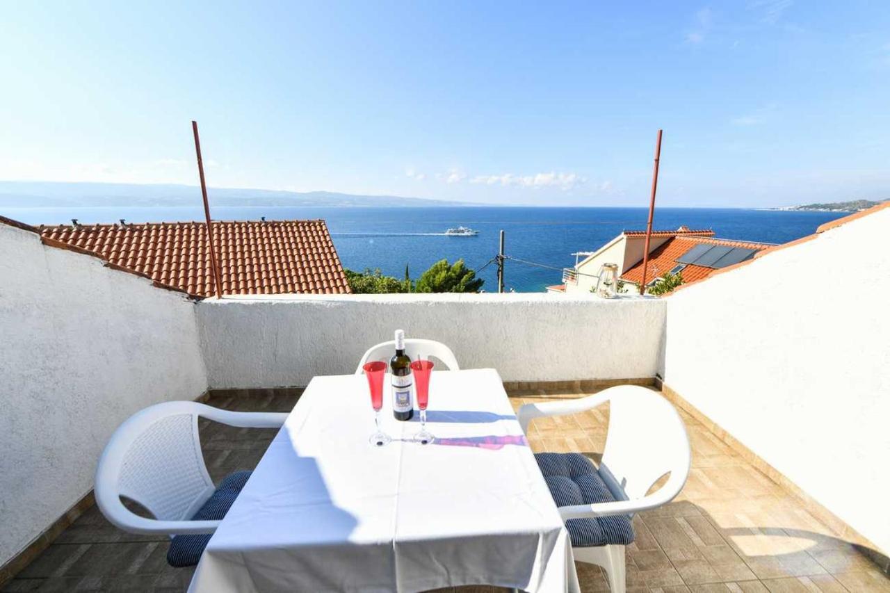 Perfect Vacation Apartments Omis Exterior photo